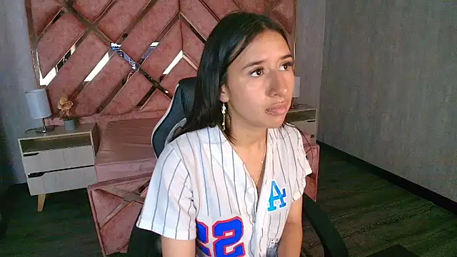 Snapshot of LilyRossi_ chatting on 16, 5, 2026 LilyRossi online show from 16, 5, 2026