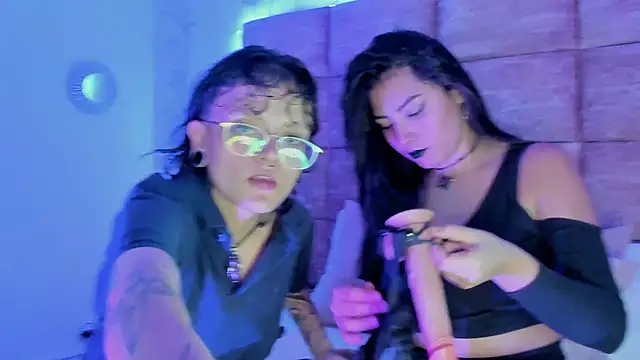 CaliferAndAurora online show from 30, 3, 2026