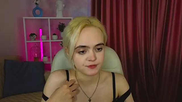 Bambi Bloom online show from 8, 3, 2026