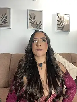Snapshot of tammyyyy__ chatting on 18, 7, 2026 tammyyyy online show from 18, 7, 2026
