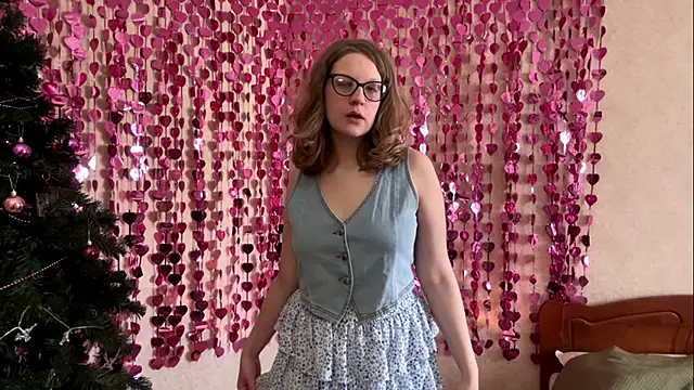 Luminosa online show from 28, 2, 2026