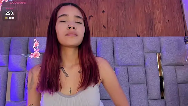 camilaa smith  online show from 18, 4, 2026