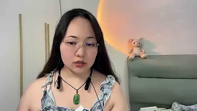 Snapshot of Susu-36E chatting on 11, 6, 2026 Susu-36E online show from 11, 6, 2026