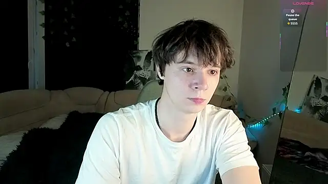 Snapshot of AnthonyCuutie chatting on 1, 5, 2026 AnthonyCuutie online show from 1, 5, 2026