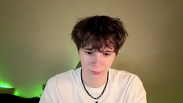 Snapshot of AnthonyCuutie chatting on 14, 5, 2026 AnthonyCuutie online show from 14, 5, 2026