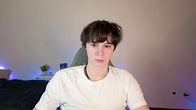 Snapshot of AnthonyCuutie chatting on 25, 5, 2026 AnthonyCuutie online show from 25, 5, 2026