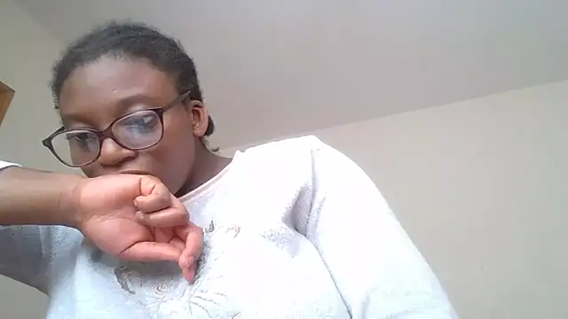 Snapshot of SexyGemBeauty chatting on 3, 6, 2026 SexyGemBeauty online show from 3, 6, 2026