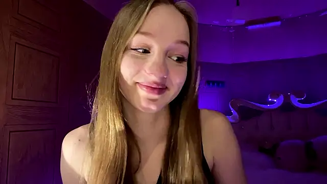 Anika Socutehe online show from 4, 3, 2026