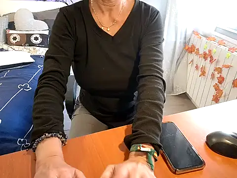 mariaplaya online show from 4, 3, 2026