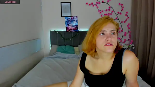 Snapshot of DellaRows chatting on 1, 7, 2026 DellaRows online show from 1, 7, 2026
