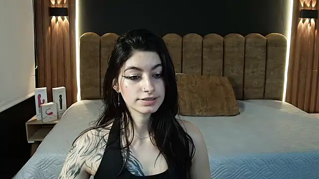 Snapshot of AmbarLee_ chatting on 14, 6, 2026 AmbarLee online show from 14, 6, 2026