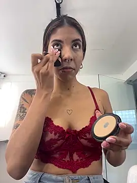 VioletaHills  online show from 13, 3, 2026