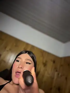 Miss Dani online show from 11, 4, 2026