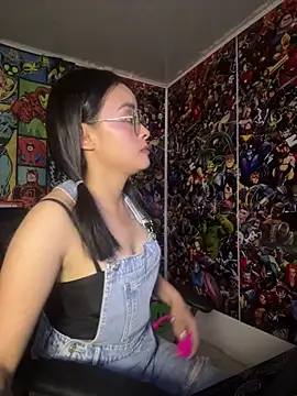 Snapshot of Anni_Rose chatting on 1, 3, 2026 Anni Rose online show from 1, 3, 2026