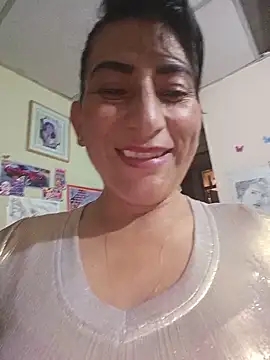 Snapshot of Lucia_Rios chatting on 22, 5, 2026 Lucia Rios online show from 22, 5, 2026