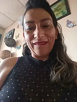 Snapshot of Lucia_Rios chatting on 5, 6, 2026 Lucia Rios online show from 5, 6, 2026