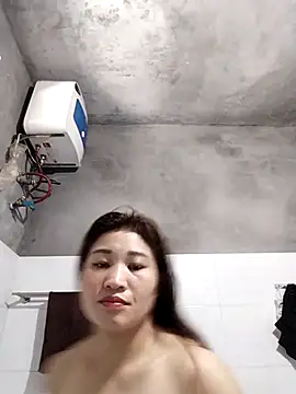 Snapshot of Lilinn_ chatting on 2, 3, 2026 Lilinn online show from 2, 3, 2026