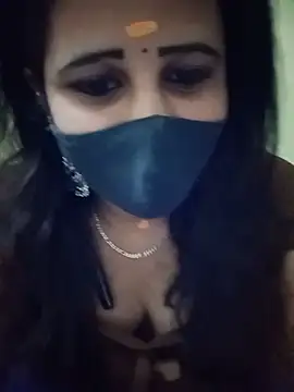 Snapshot of Tamil_Rani- chatting on 26, 5, 2026 Tamil Rani- online show from 26, 5, 2026