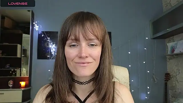 Tender Swan online show from 18, 5, 2026