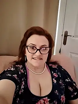 Snapshot of Teacher-Sue chatting on 2, 3, 2026 Teacher-Sue online show from 2, 3, 2026