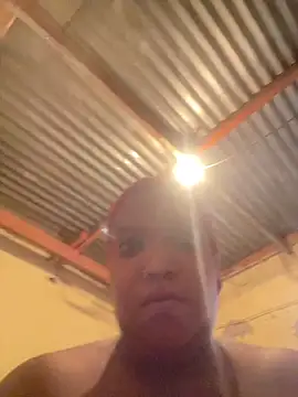 Snapshot of friendlybitch22 chatting on 2, 3, 2026 friendlybitch22 online show from 2, 3, 2026