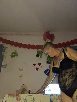 Snapshot of SofiaAmour chatting on 6, 7, 2026 SofiaAmour online show from 6, 7, 2026