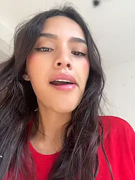 Snapshot of Mia-villalobos chatting on 15, 6, 2026 Mia-villalobos online show from 15, 6, 2026