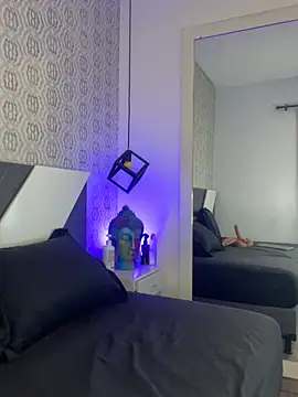 Lulu Mei  online show from 9, 4, 2026