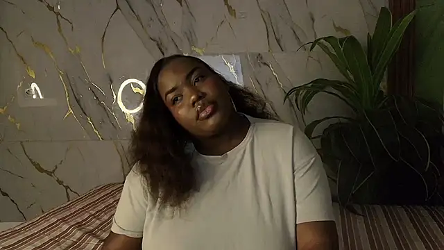 Snapshot of sophie_blake1 chatting on 17, 5, 2026 sophie blake1 online show from 17, 5, 2026