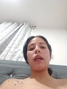 Snapshot of Miranda-cambell chatting on 29, 4, 2026 Miranda-cambell online show from 29, 4, 2026