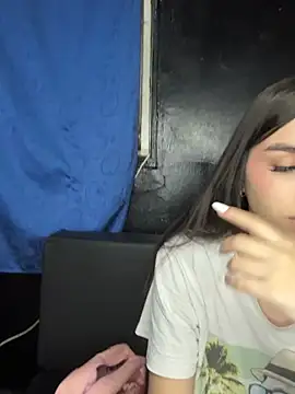 Lucy doll666 online show from 7, 5, 2026