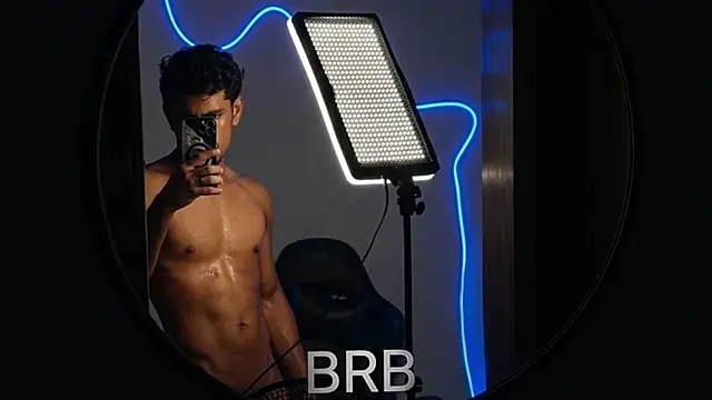 jossi12345j online show from 31, 3, 2026