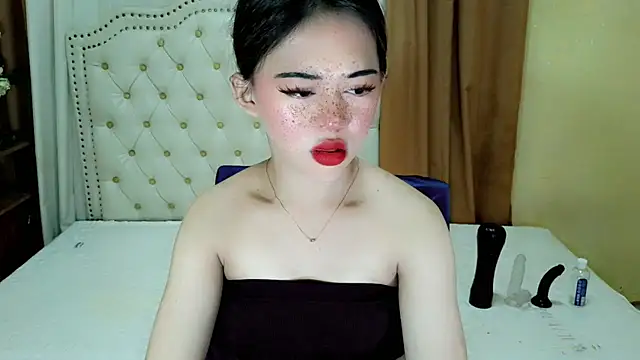 Seductive sophie online show from 8, 7, 2026