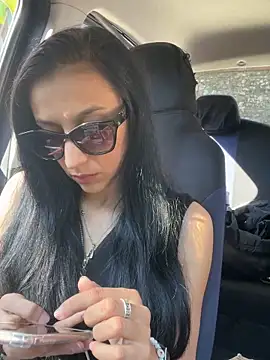 anamaria04 online show from 4, 4, 2026