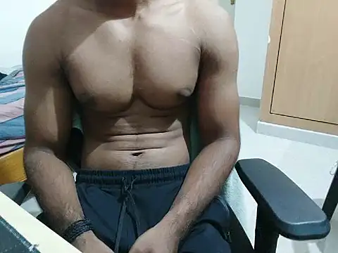 kratosTheHunk online show from 15, 5, 2026