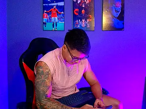 evan greey01 online show from 17, 4, 2026