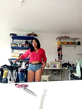 Babyfull lips online show from 12, 3, 2026