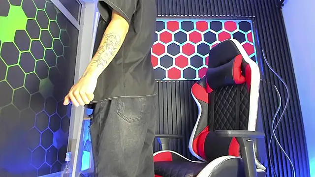 Max Hader  online show from 26, 3, 2026