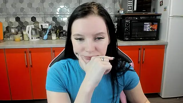 Mary Blu online show from 31, 1, 2025