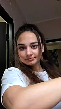 Snapshot of KatarinaHeaven chatting on 7, 7, 2026 KatarinaHeaven online show from 7, 7, 2026