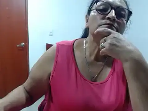 Snapshot of _BellaNocturna chatting on 4, 3, 2026 BellaNocturna online show from 4, 3, 2026