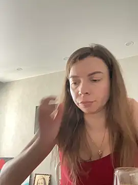 Luna2547 online show from 8, 3, 2026