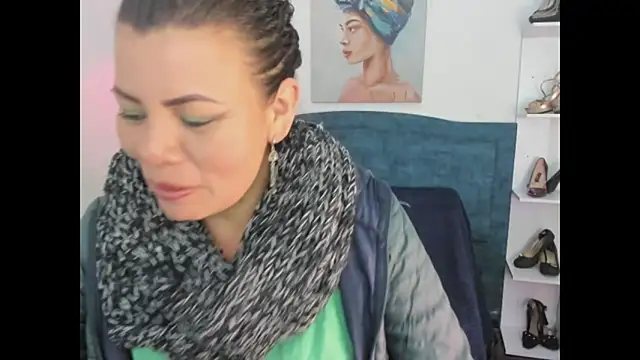 KiaraXMilf online show from 17, 3, 2026