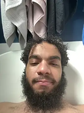 Snapshot of TheBigGrower chatting on 2, 3, 2026 TheBigGrower online show from 2, 3, 2026