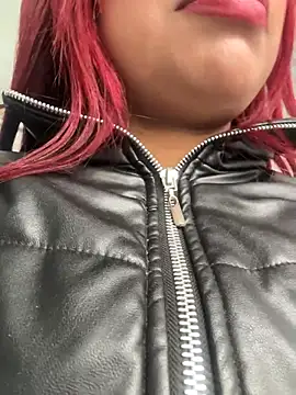 Snapshot of Cherry_Charlottee chatting on 10, 7, 2026 Cherry Charlottee online show from 10, 7, 2026