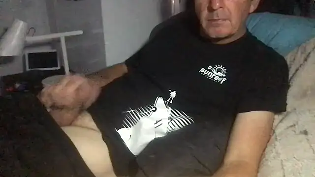 MrBombasticxxx online show from 4, 4, 2026