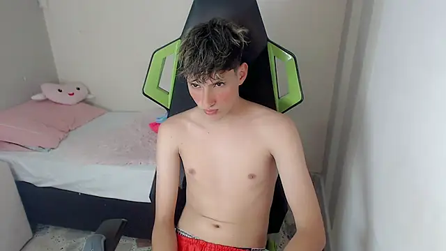 Snapshot of Pablito_junior chatting on 20, 5, 2026 Pablito junior online show from 20, 5, 2026