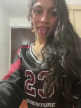 Snapshot of SweetCherry__ chatting on 12, 5, 2026 SweetCherry online show from 12, 5, 2026