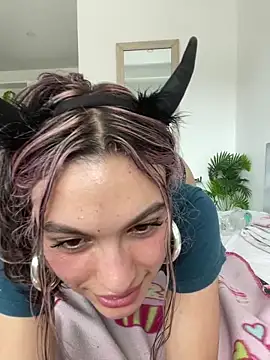 Snapshot of SweetCherry__ chatting on 6, 6, 2026 SweetCherry online show from 6, 6, 2026