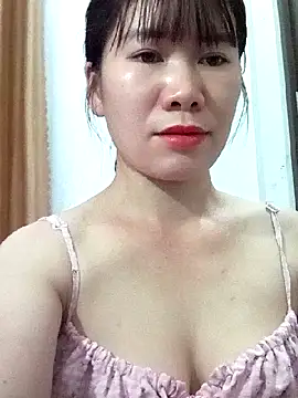 Snapshot of Bondgirl_9 chatting on 29, 5, 2026 Bondgirl 9 online show from 29, 5, 2026